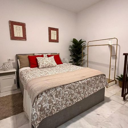 סביליה Elegant Duplex Isidoro Apartment מראה חיצוני תמונה