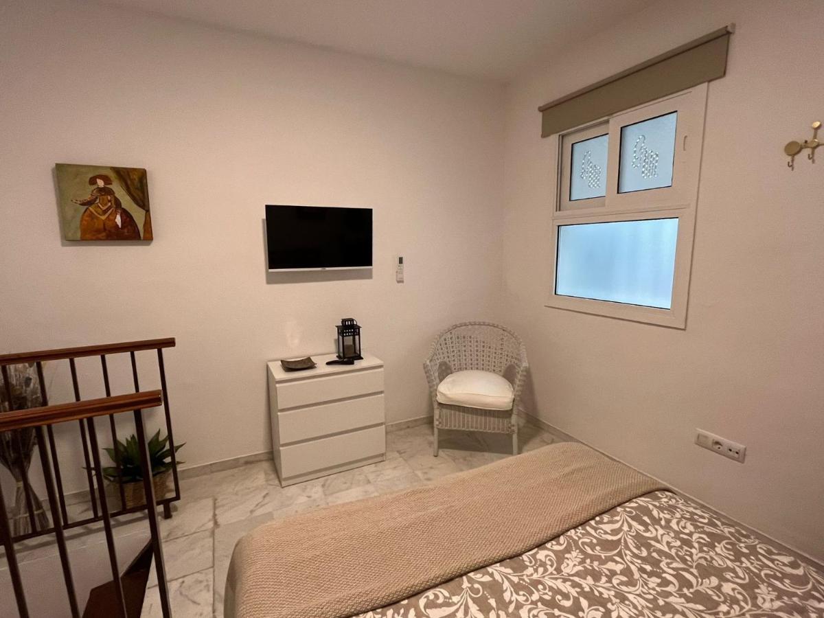 סביליה Elegant Duplex Isidoro Apartment מראה חיצוני תמונה